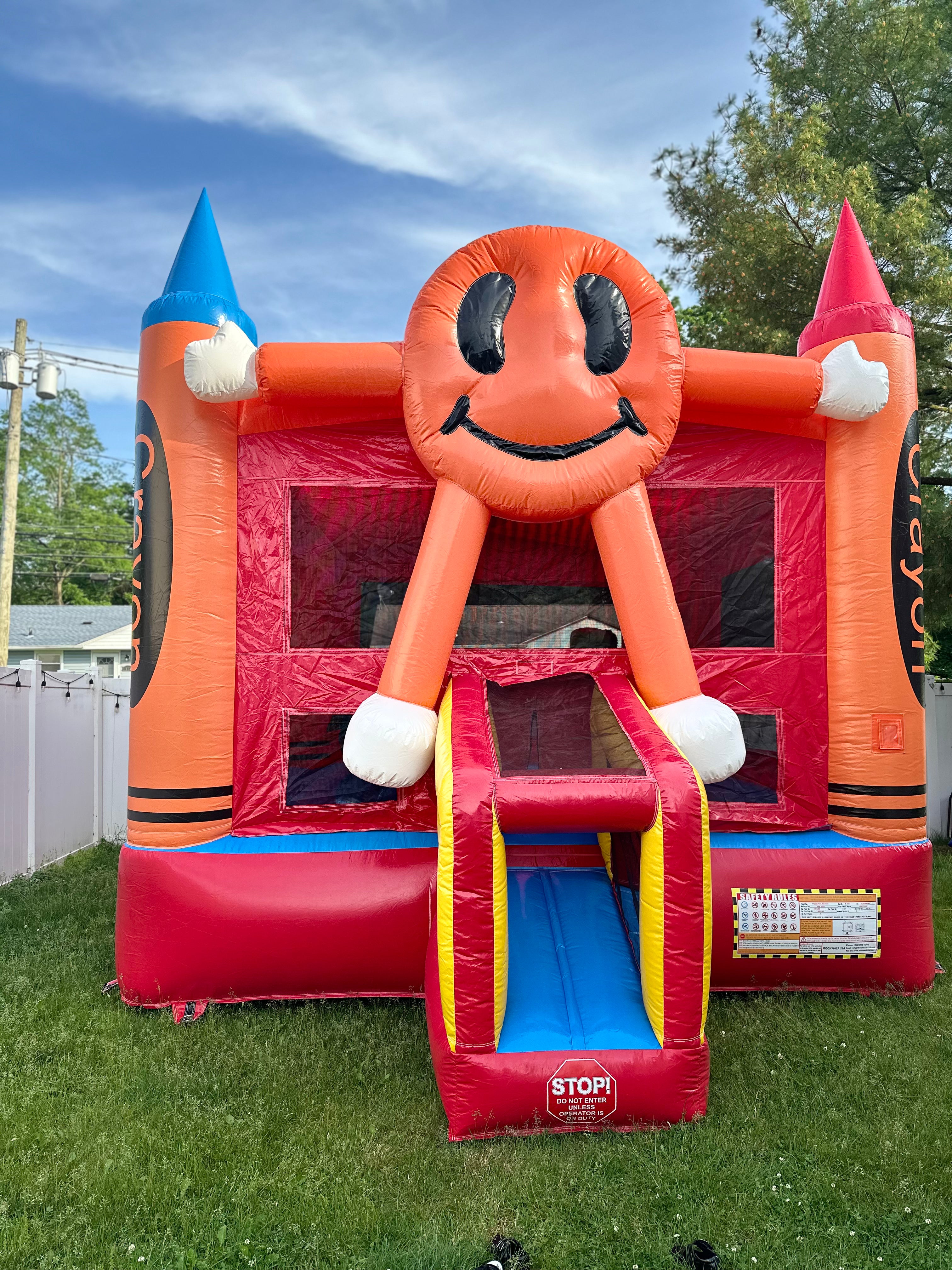 Happy Face Inflatable Bounce House with Indoor Playground
