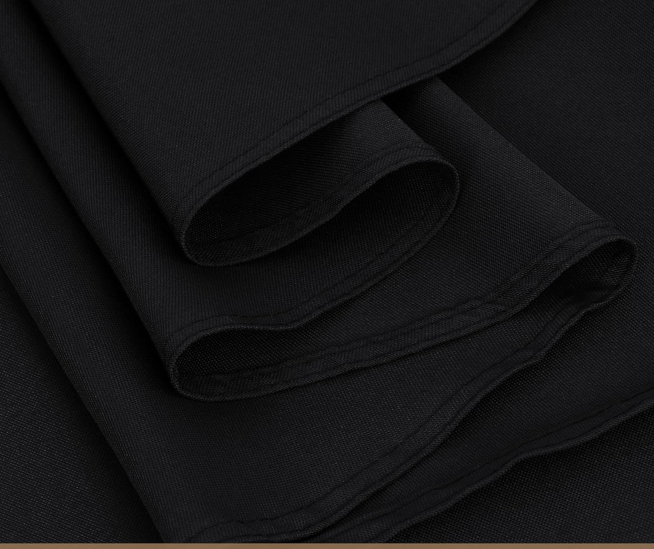 Round Table Cover (120in)